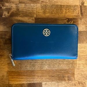 Tory Burch wallet - Emerald Green